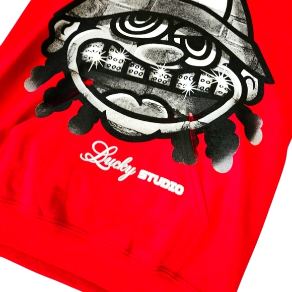 Men's Small 4 Leaf Clover Lucky Graphic Hoodie In Red. Fits Boys Sizes Large/XL - Picture 5 of 10